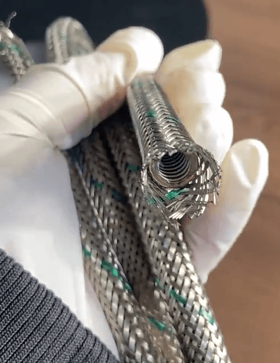 Vacuum Annealing of 316L Stainless Steel Corrugated Pipes for India’s Automobile Manufacturing