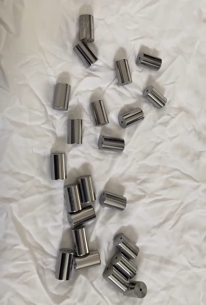 DT4C Electrical Pure Iron Heat Treatment for Automobile